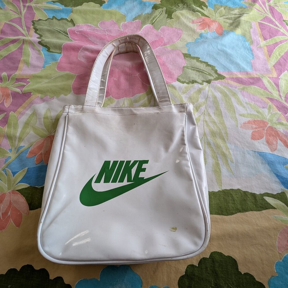 Nike Bag Sport Gym Yoga Water Resistant Zip Closure White Unisex 14x14x5